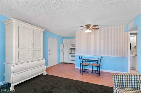 457 Tallwood St 108, Marco Island FL - photo 7 of 17