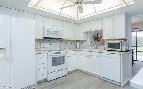 4728 Orange Grove Blvd 11, North Fort Myers FL - photo 7 of 20