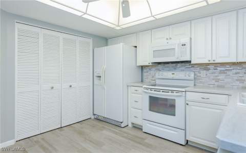4728 Orange Grove Blvd 11, North Fort Myers FL - photo 8 of 20