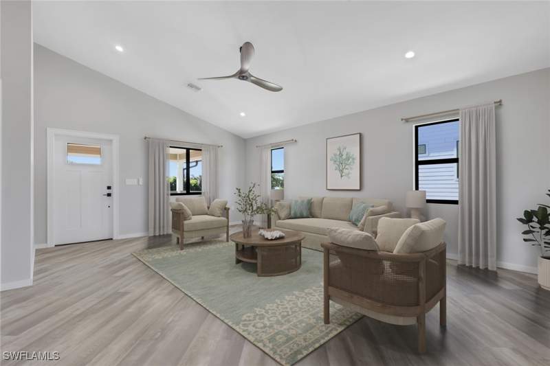4 bedroom SingleFamilyResidence at 3085 Connecticut Ave, Naples Better Homes, Naples — photo 5