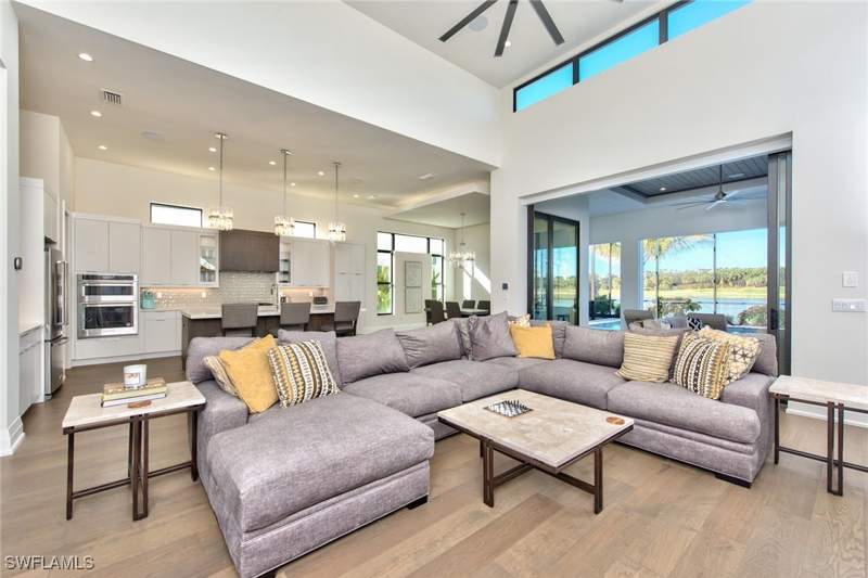 5 bedroom SingleFamilyResidence at 18512 Miromar Lakes Blvd W, Villa D'Este, Miromar Lakes — photo 2