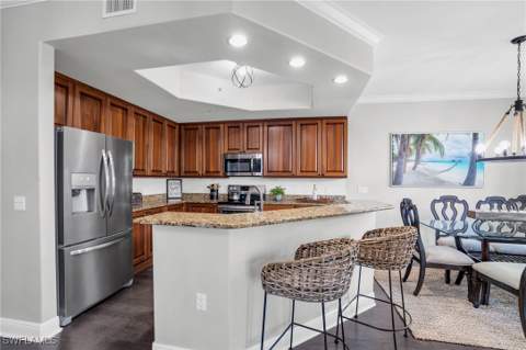 985 Sandpiper St SW I103, Naples FL - photo 6 of 34