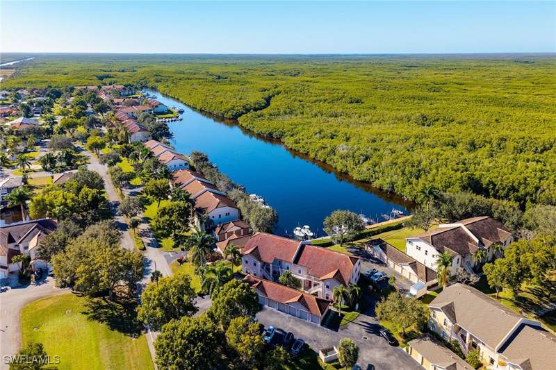 2 bedroom Condominium at 278 Newport Dr 206, Sunset Cay Villas, Naples — photo 2