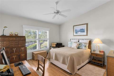 278 Newport Dr 206, Naples FL - photo 20 of 44