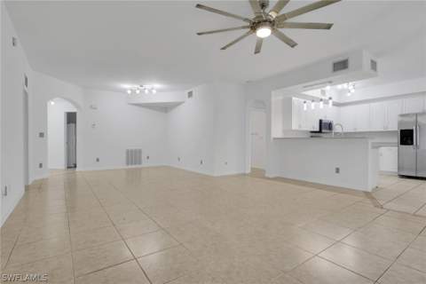 11837 Bayport Ln 703, Fort Myers FL - photo 10 of 33
