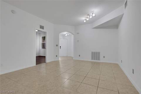 11837 Bayport Ln 703, Fort Myers FL - photo 6 of 33