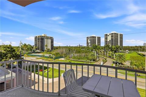 26236 Hickory Blvd 13, Bonita Springs FL - photo 12 of 22