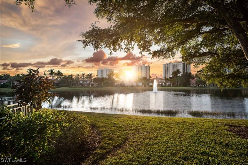 4 bedroom SingleFamilyResidence at 23821 Tuscany Ct, Tuscany Isle, Estero — photo 5