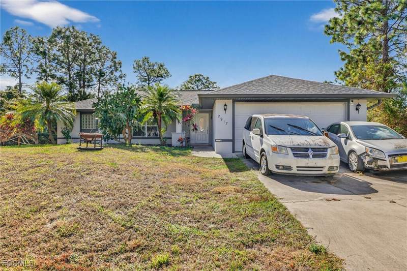 4 bedroom SingleFamilyResidence at 2917 48th St W, Lehigh Acres, Lehigh Acres — photo 2