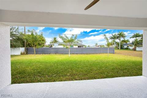 1633 SW 43rd St, Cape Coral FL - photo 16 of 37
