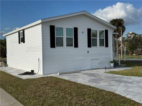 19681 Summerlin Rd 217, Fort Myers FL - photo 23 of 25