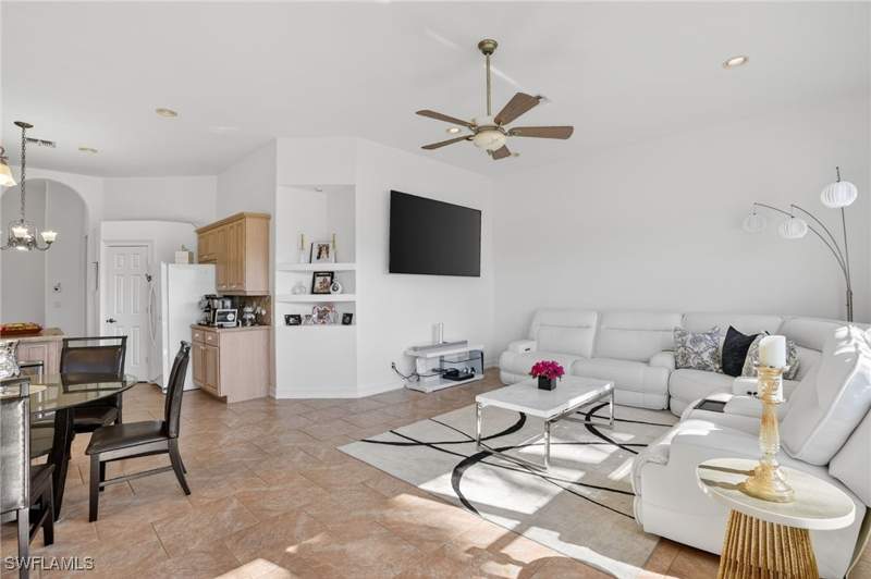 3 bedroom SingleFamilyResidence at 14806 Fripp Island Ct, Indigo Lakes, Naples — photo 4
