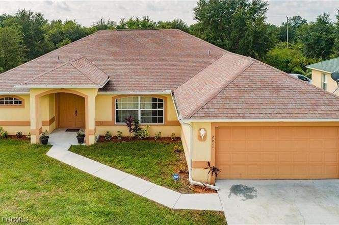 4 bedroom SingleFamilyResidence at 2611 65th St W, Lehigh Acres, Lehigh Acres — photo 4