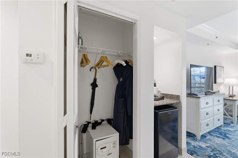 1 bedroom Condominium at 221 9th St S 405, Bellasera Resort, Naples — photo 4
