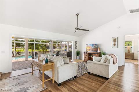 4416 SW 5th Ave, Cape Coral FL - photo 6 of 33