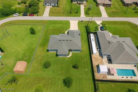 1909 Richland Ave, Lehigh Acres FL - photo 9 of 32