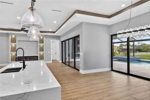 10318 St Patrick Ln, Bonita Springs FL - photo 13 of 44