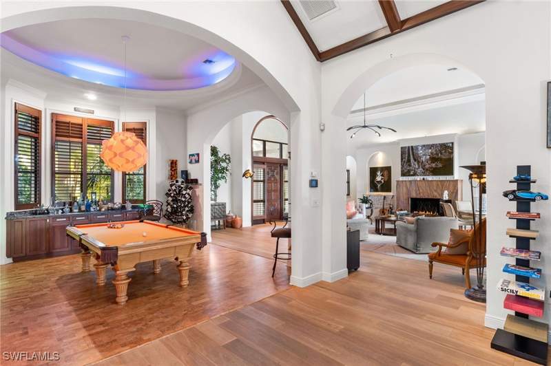 4 bedroom SingleFamilyResidence at 2755 Lantern Ln, Port Royal, Naples — photo 5