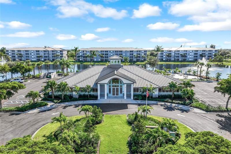 2 bedroom Condominium at 16625 Lake Circle Dr 518, Heritage Pointe, Fort Myers — photo 5