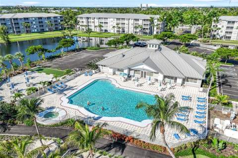 16625 Lake Circle Dr 518, Fort Myers FL - photo 7 of 48