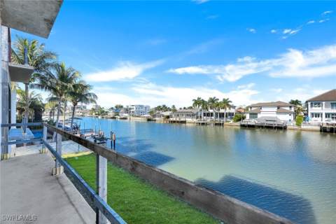 415 Seabee Ave, Naples FL - photo 14 of 31