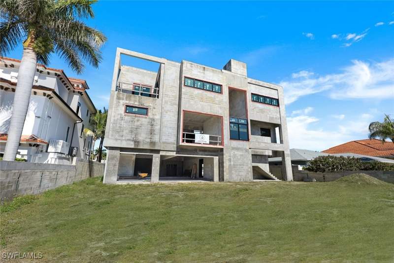 5 bedroom SingleFamilyResidence at 415 Seabee Ave, Conners, Naples — photo 5