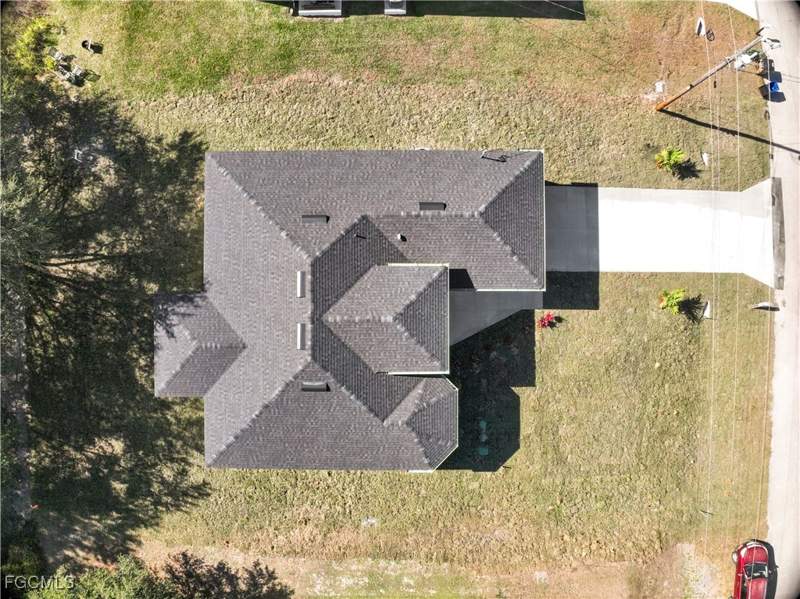 4 bedroom SingleFamilyResidence at 442 Poplar St, Lehigh Acres, Lehigh Acres — photo 4