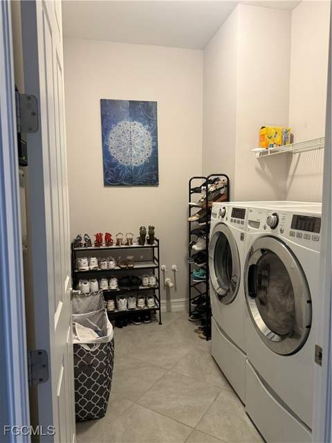 2841 Royal Gardens Ave E 0, Fort Myers FL - photo 19 of 20