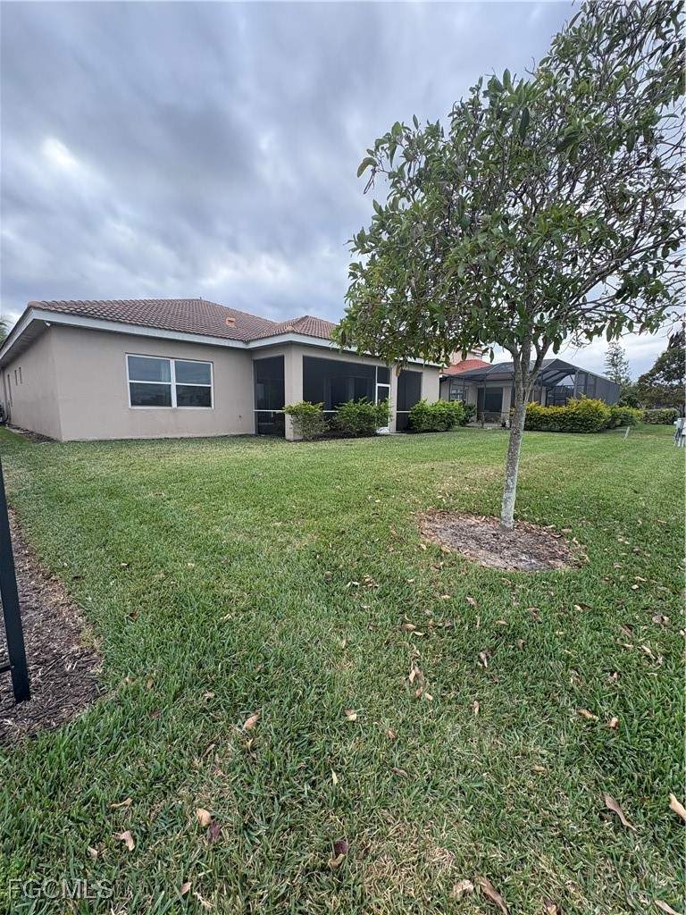 3 bedroom SingleFamilyResidence at 2841 Royal Gardens Ave E 0, Lindsford, Fort Myers — photo 3