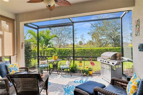 8111 Calle Canovas St, Naples FL - photo 6 of 30