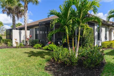 8111 Calle Canovas St, Naples FL - photo 8 of 30