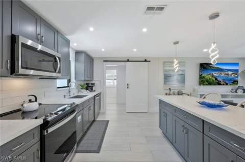493 Willet Ave, Naples FL - photo 7 of 45