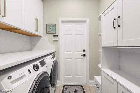15520 Greenock Ln, Fort Myers FL - photo 15 of 50