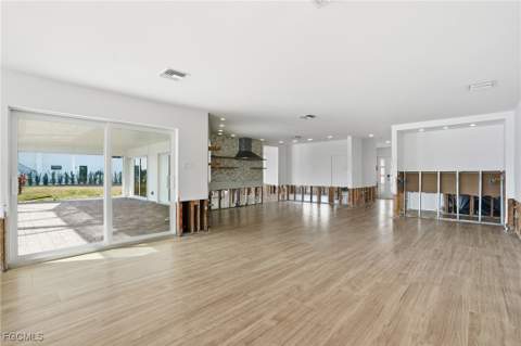 380 Conners Ave, Naples FL - photo 13 of 49