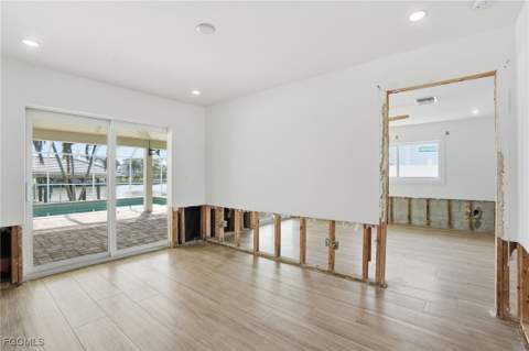 380 Conners Ave, Naples FL - photo 17 of 49