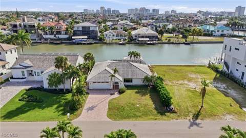 380 Conners Ave, Naples FL - photo 8 of 49