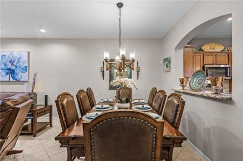 3331 Dandolo Cir, Cape Coral FL - photo 10 of 40