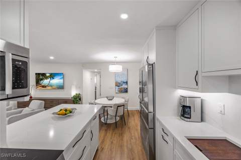 766 Central Ave 209, Naples FL - photo 11 of 39