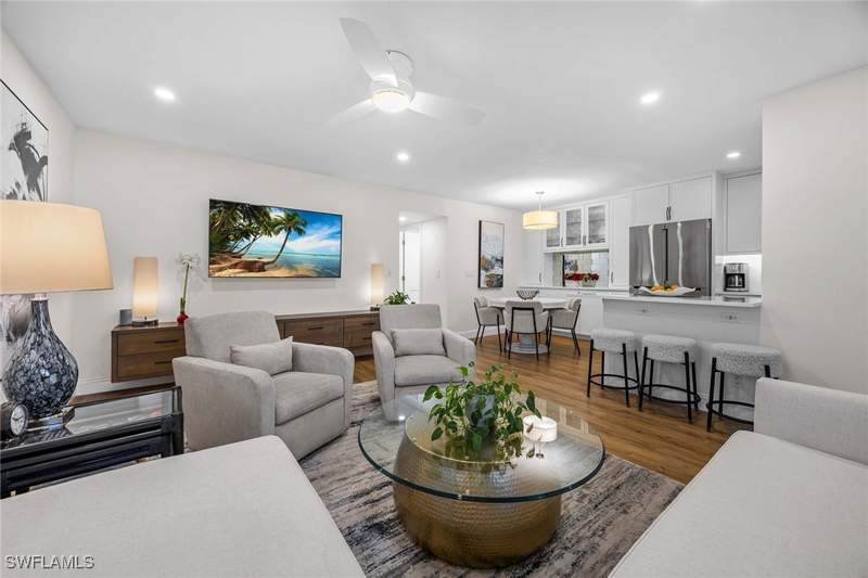2 bedroom Condominium at 766 Central Ave 209, Central Garden, Naples — photo 2