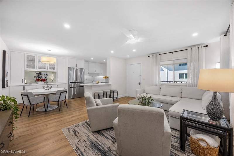 2 bedroom Condominium at 766 Central Ave 209, Central Garden, Naples — photo 3