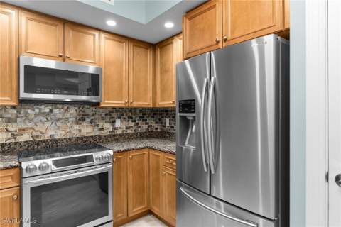 1065 Borghese Ln 1902, Naples FL - photo 11 of 47