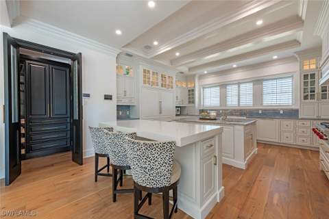 140 3rd Ave S, Naples FL - photo 10 of 47