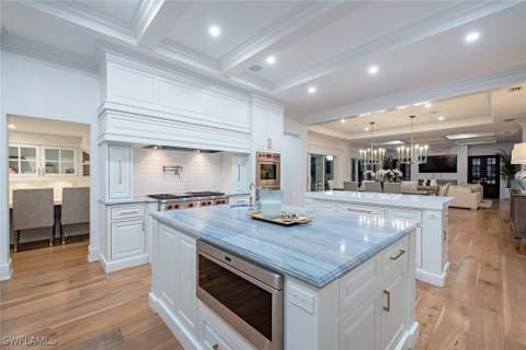 140 3rd Ave S, Naples FL - photo 13 of 47