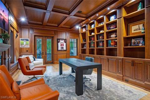 140 3rd Ave S, Naples FL - photo 16 of 47
