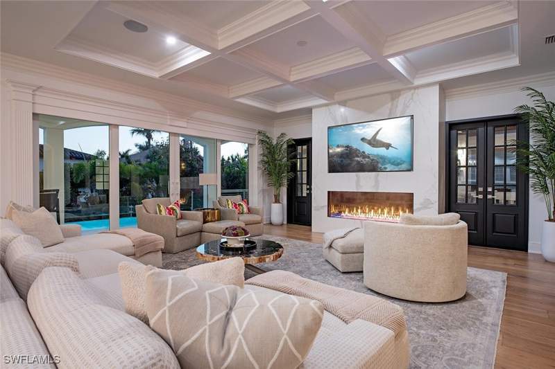 5 bedroom SingleFamilyResidence at 140 3rd Ave S, Olde Naples, Naples — photo 5
