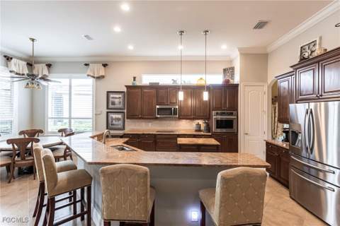 12068 Via Cercina Dr, Bonita Springs FL - photo 7 of 31