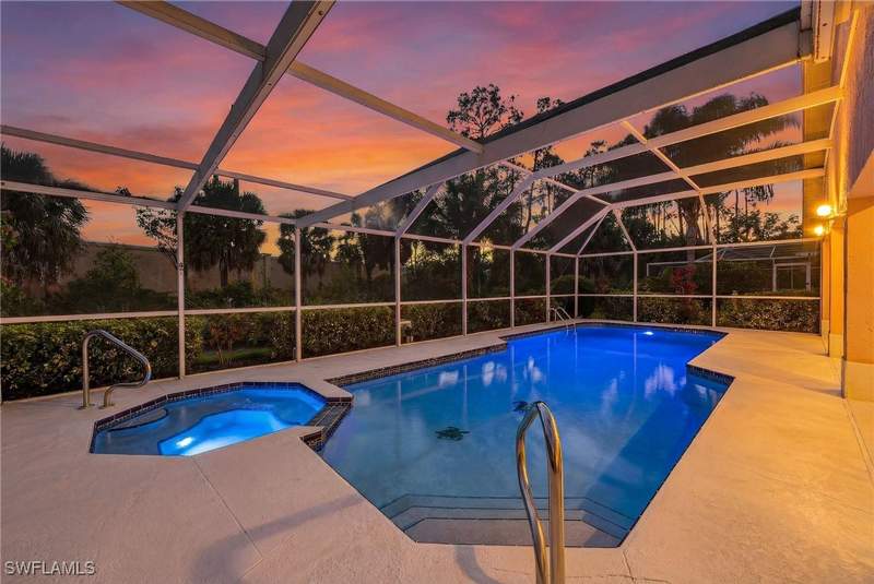 3 bedroom SingleFamilyResidence at 4198 Royal Wood Blvd, Royal Wood, Naples — photo 2
