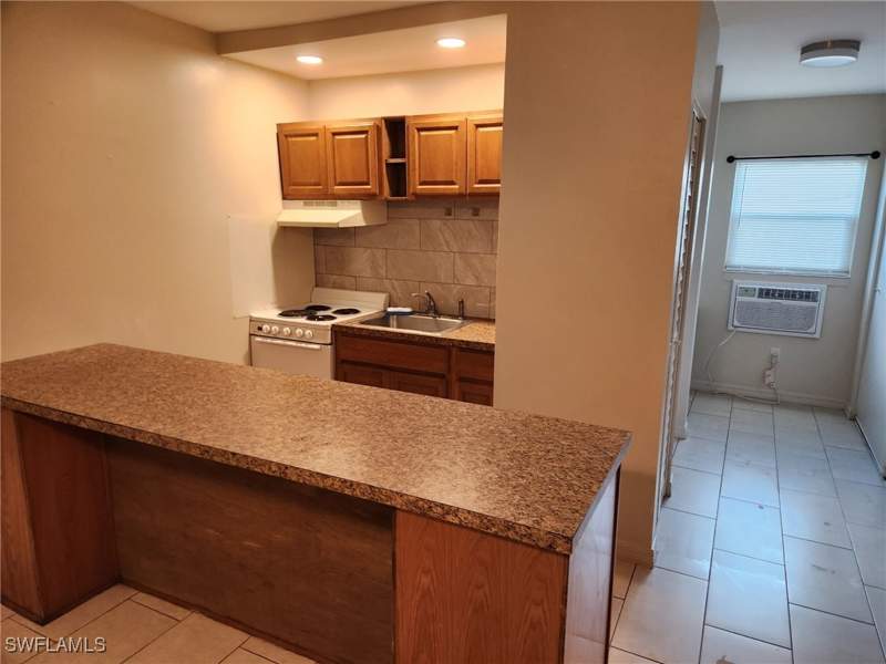  bedroom Condominium at 1062 Hartley Ave 203, Marco Manor Club, Marco Island — photo 5