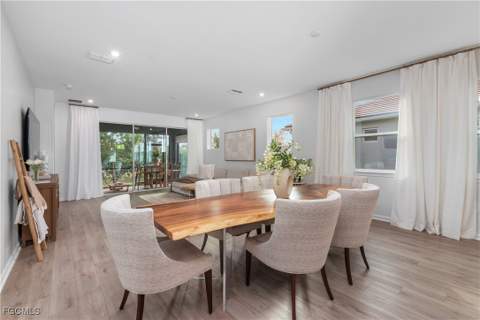 10313 Bonavie Cove Dr, Fort Myers FL - photo 8 of 27