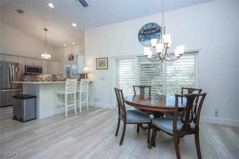 1890 Farm Trl, Sanibel FL - photo 9 of 38